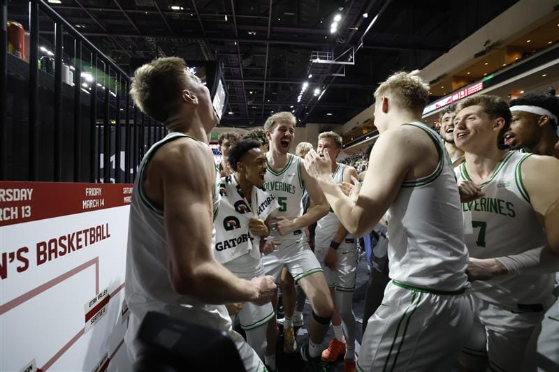 Utah Valley continues its historic run, advancing to the WAC Championship for the first time in school history